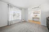 1108 Shifford Ln - Photo 9