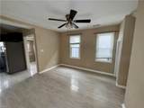 1405 Perry St - Photo 6