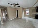 1405 Perry St - Photo 7