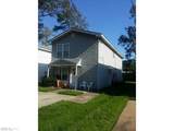 837 23rd St - Photo 1