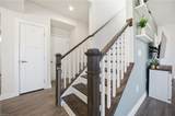 560 Spring Hill Pl - Photo 19