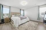 560 Spring Hill Pl - Photo 22