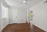 1012 Autumn Woods Ln - Photo 17