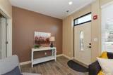 834 44th St - Photo 2