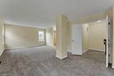 821 Gas Light Ln - Photo 15