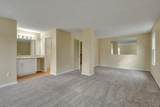 821 Gas Light Ln - Photo 18