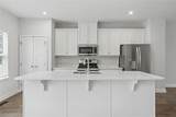 1013 Port Side Way - Photo 11