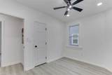 1704 Holladay St - Photo 15