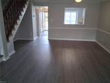 340 Worthington Sq - Photo 4