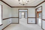 2552 Roundtree Cir - Photo 10