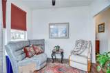 221 Richmond Ave - Photo 22