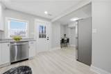 733 Spruce St - Photo 11