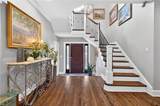 916 Oriole Dr - Photo 2