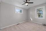 607 Henderson St - Photo 15