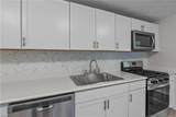 607 Henderson St - Photo 22