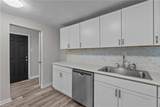607 Henderson St - Photo 23