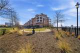 305 Brooke Ave - Photo 3