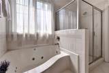 4309 Oak Tree Ln - Photo 19