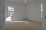 2222 Hanson Ave - Photo 32