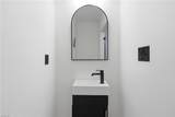 843 29th St - Photo 4
