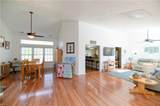 957 Heathland Dr - Photo 3