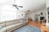 957 Heathland Dr - Photo 6