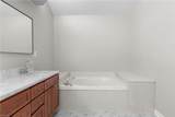 3001 Winterberry Ln - Photo 24