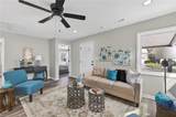 403 Draper Dr - Photo 2