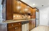 40 Rader St - Photo 8