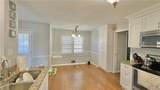304 Spurlane Cir - Photo 4