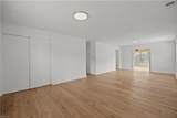 172 Bayview Blvd - Photo 5