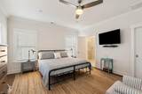 303 Bayside Ave - Photo 20