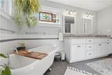 1051 Cambridge Cres - Photo 35