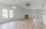 1104 Bonfield Ct - Photo 3