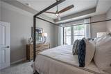 209 Oxford Ave - Photo 17