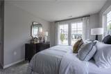 209 Oxford Ave - Photo 24