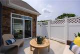 209 Oxford Ave - Photo 30