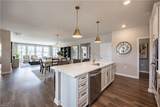 209 Oxford Ave - Photo 4