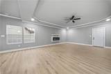 1213 Centre Ave - Photo 11
