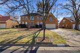 1137 Fairway Dr - Photo 2