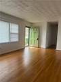 11 Markham Dr - Photo 2