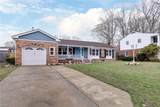 225 Shadywood Dr - Photo 2