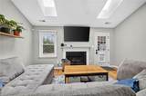 524 Hills Dr - Photo 2