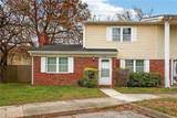 806 Grosvenor Ct - Photo 1