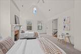 330 Main St - Photo 7