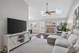 2000 Mozart Cir - Photo 6
