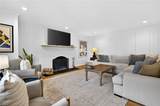 7640 Argyle Ave - Photo 17