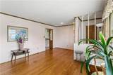 319 Nancy Dr - Photo 5