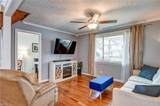 1616 Croyden Rd - Photo 4