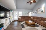 1609 Rollins Ct - Photo 8